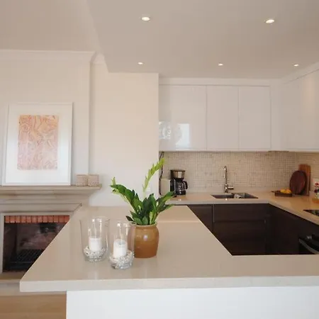 75-apartment With Views In Elviria, Apartment *