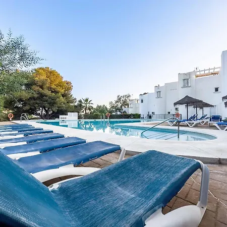 Apartment 75-apartment With Views In Elviria, Marbella