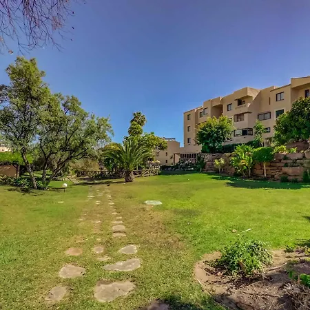 75-apartment With Views In Elviria, Apartment
