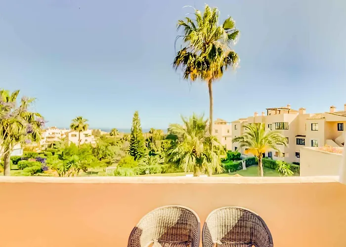 Appartement 75-apartment With Views In Elviria, *